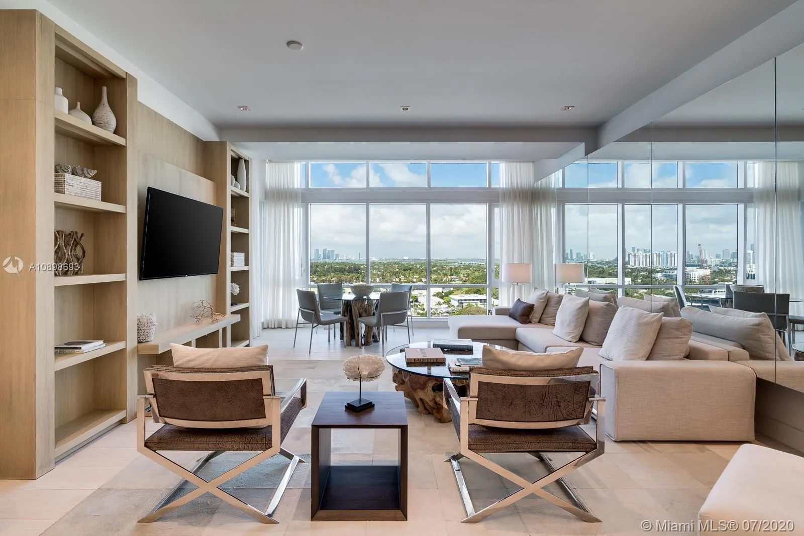 102 24th St # 1613, Miami Beach FL 33139