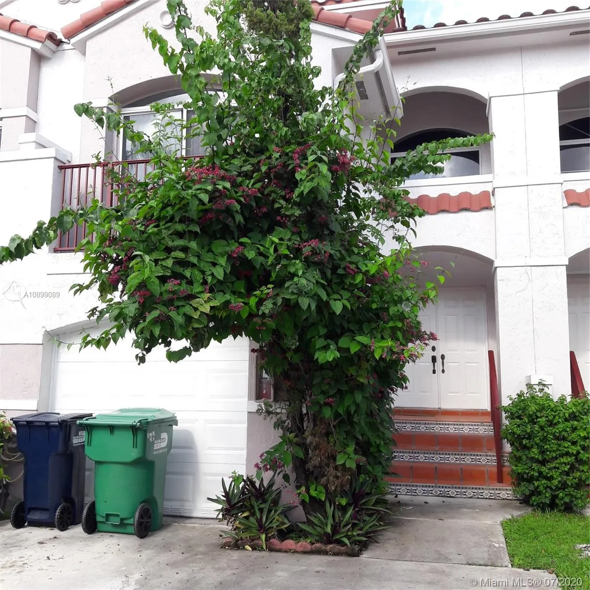 3 bedroom 2 bath for sale at 10245 SW 154th Cir Ct # 7, Miami FL 33196