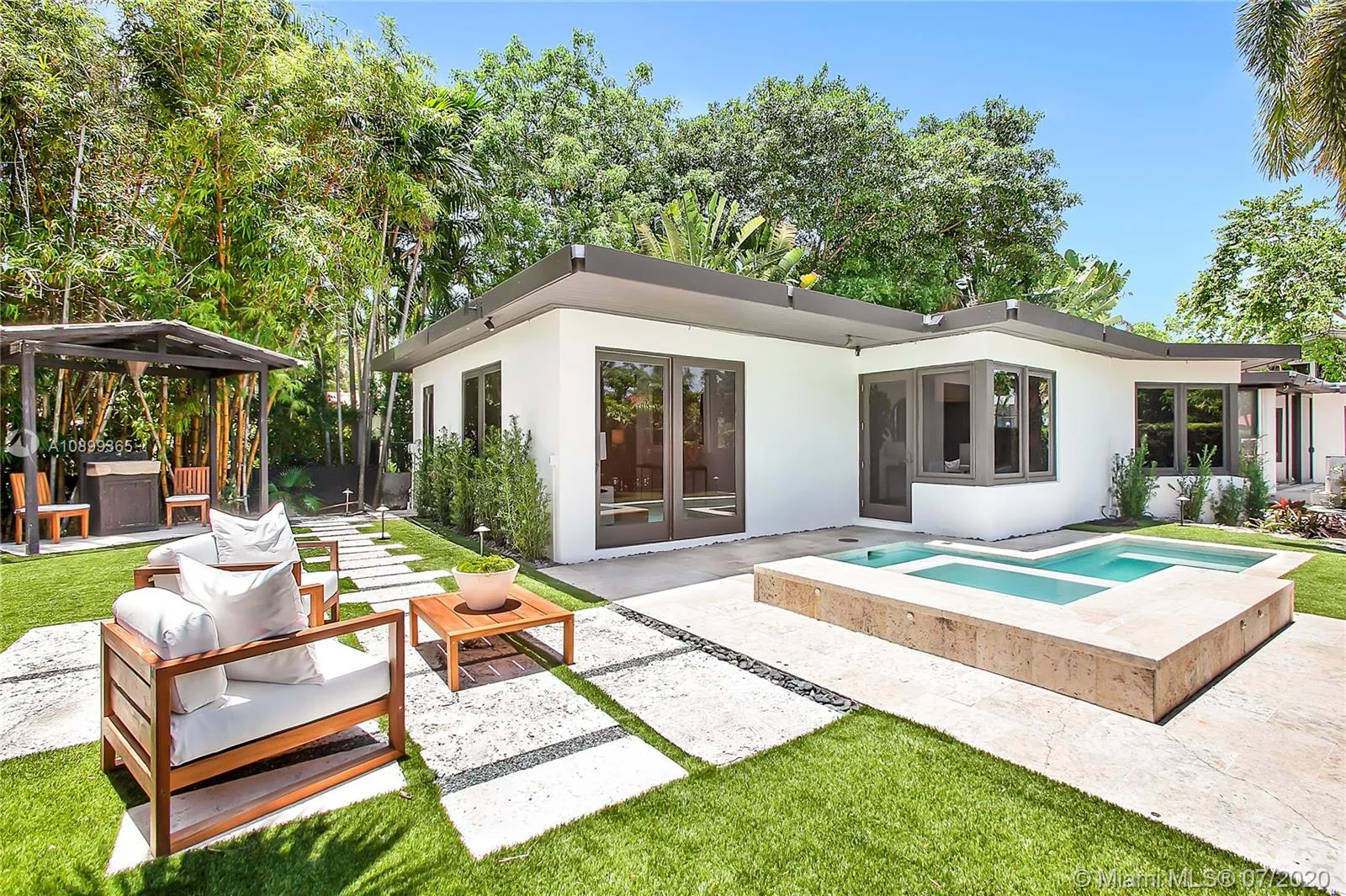 3 bedroom 3 bath for sale at 200 E Rivo Alto Dr, Miami Beach FL 33139