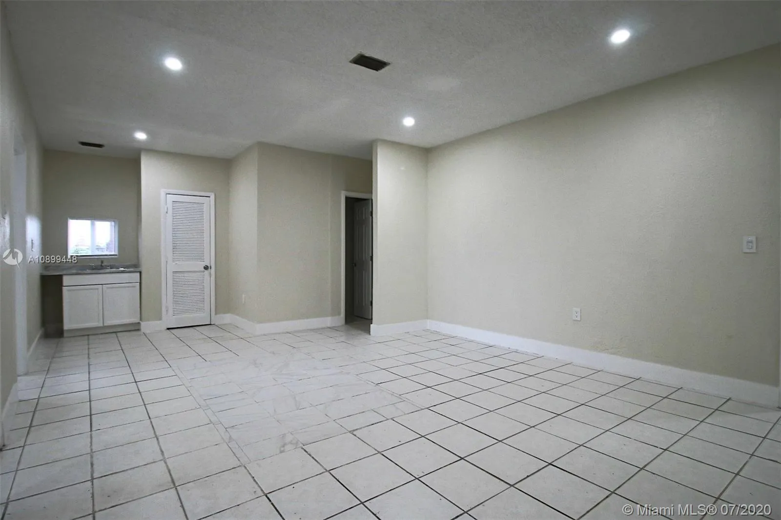 491 E Okeechobee Rd, Hialeah FL 33010