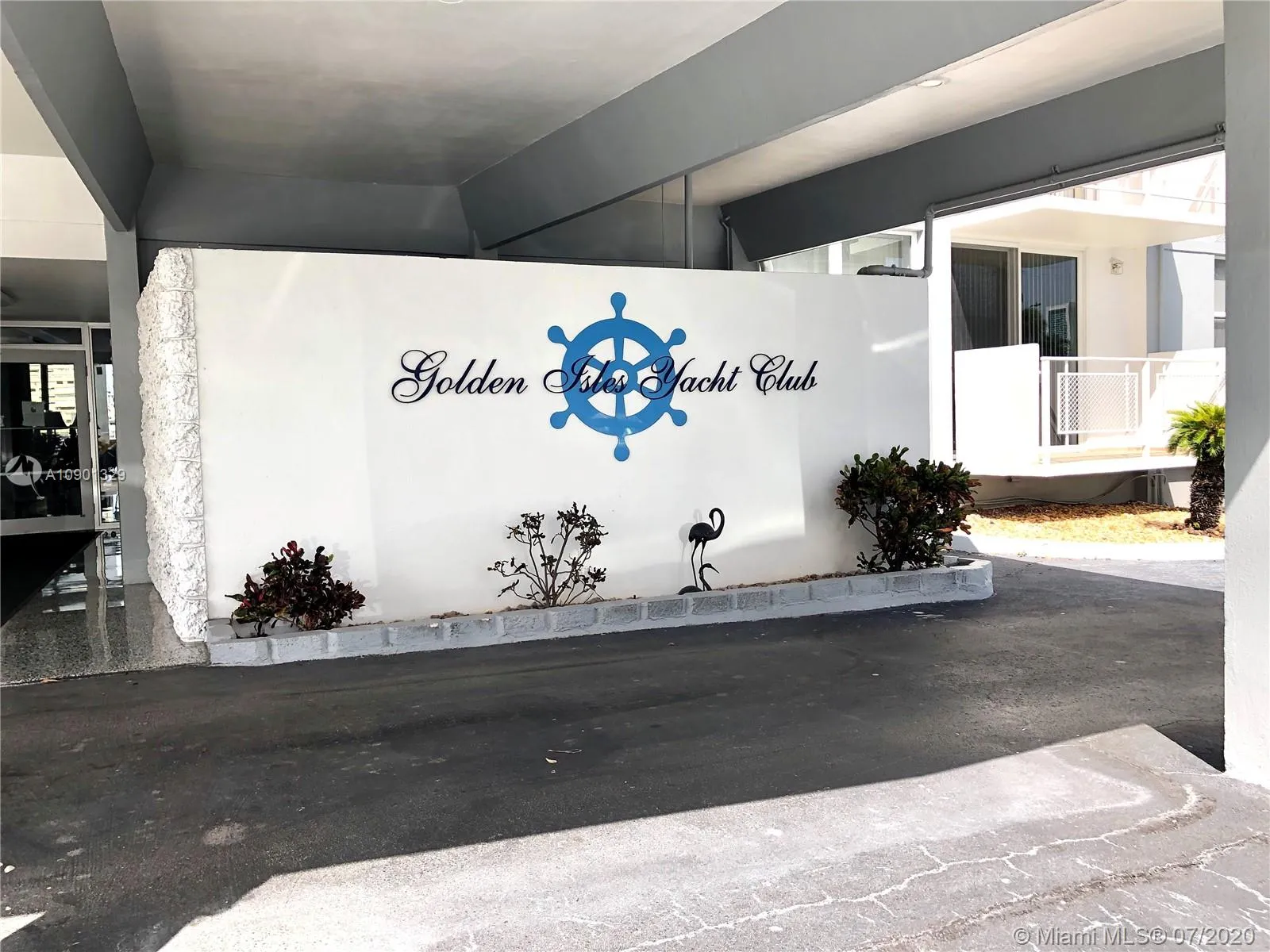 430 Golden Isles Dr # 405, Hallandale Beach FL 33009