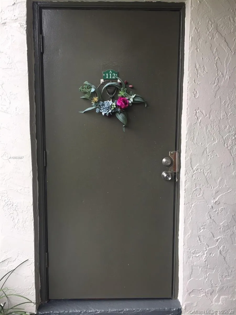 3 bedroom 2 bath for rent at 7963 SW 104th St # 112A, Miami FL 33156