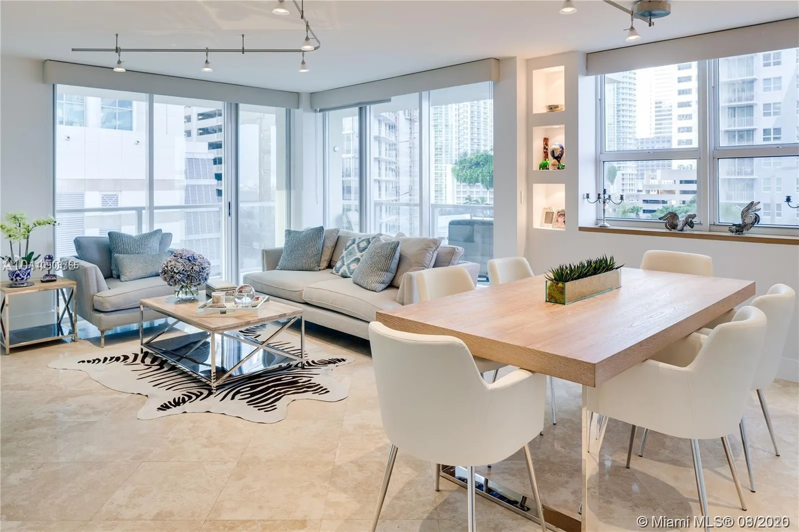 1155 Brickell Bay Dr # 802, Miami FL 33131