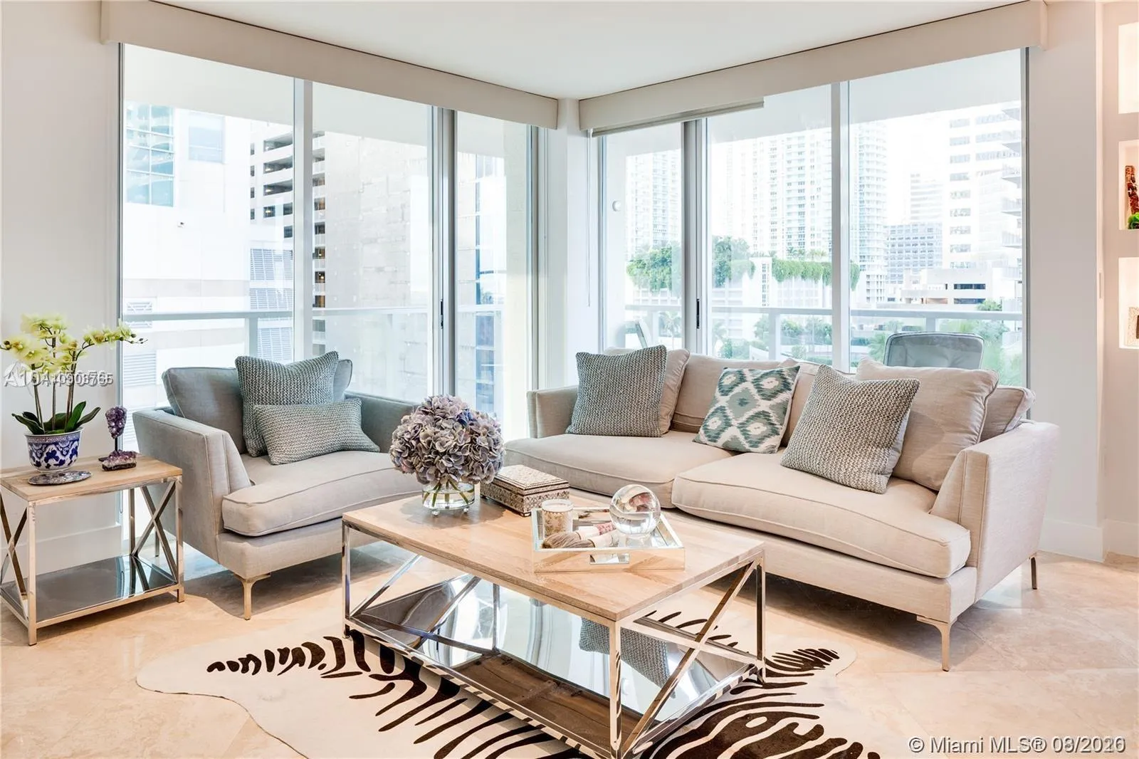1155 Brickell Bay Dr # 802, Miami FL 33131