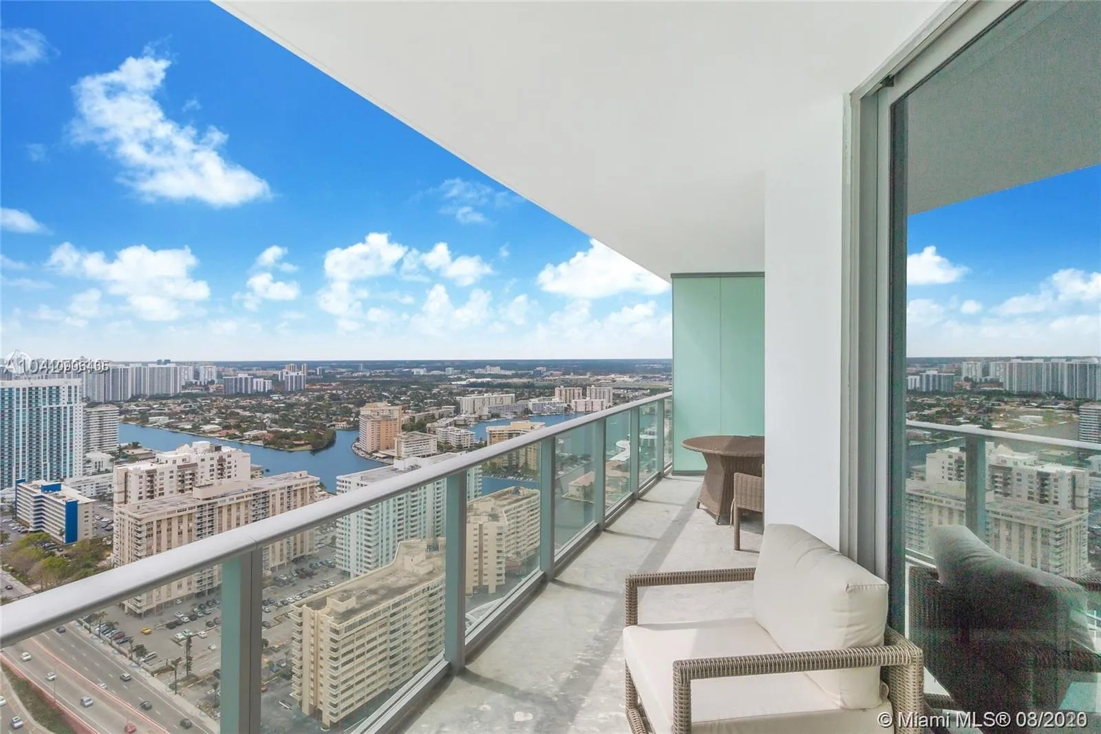 4111 S Ocean Dr # 3707, Hollywood FL 33019