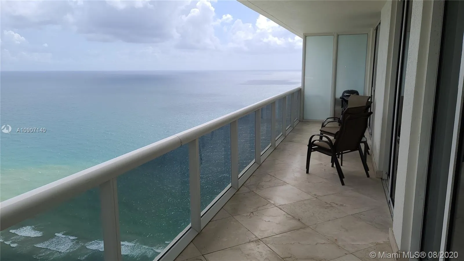 1830 S Ocean Dr # 4211, Hallandale Beach FL 33009
