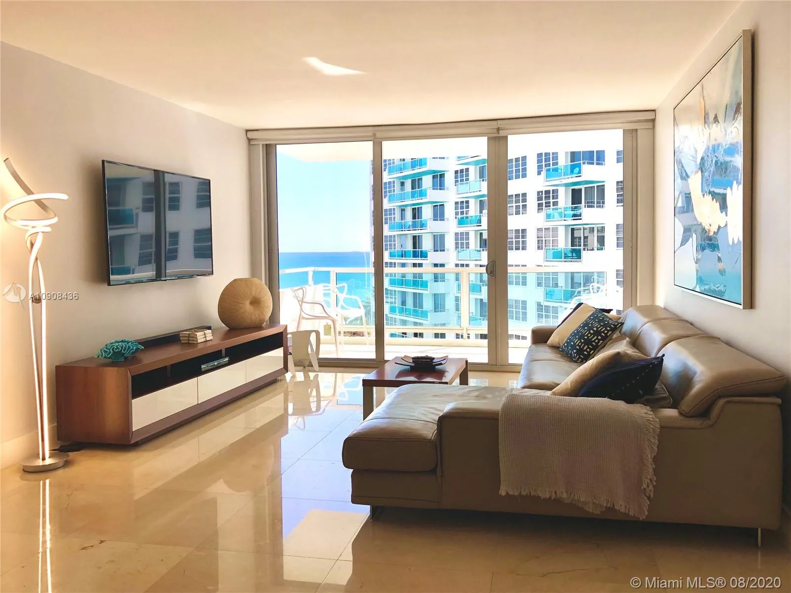 2 bedroom 2 bath for sale at 5151 Collins Ave # 825, Miami Beach FL 33140
