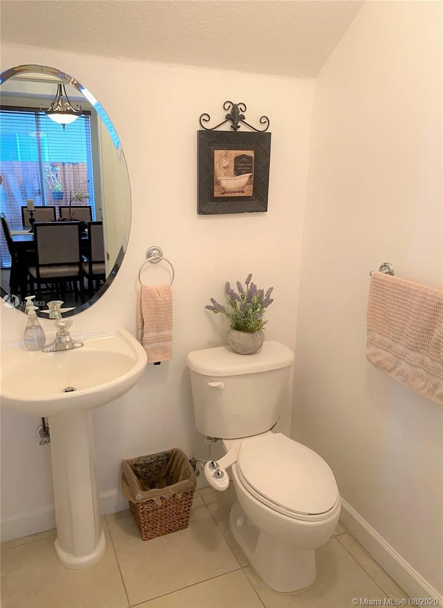 8101 SW 118th Ct, Miami FL 33183