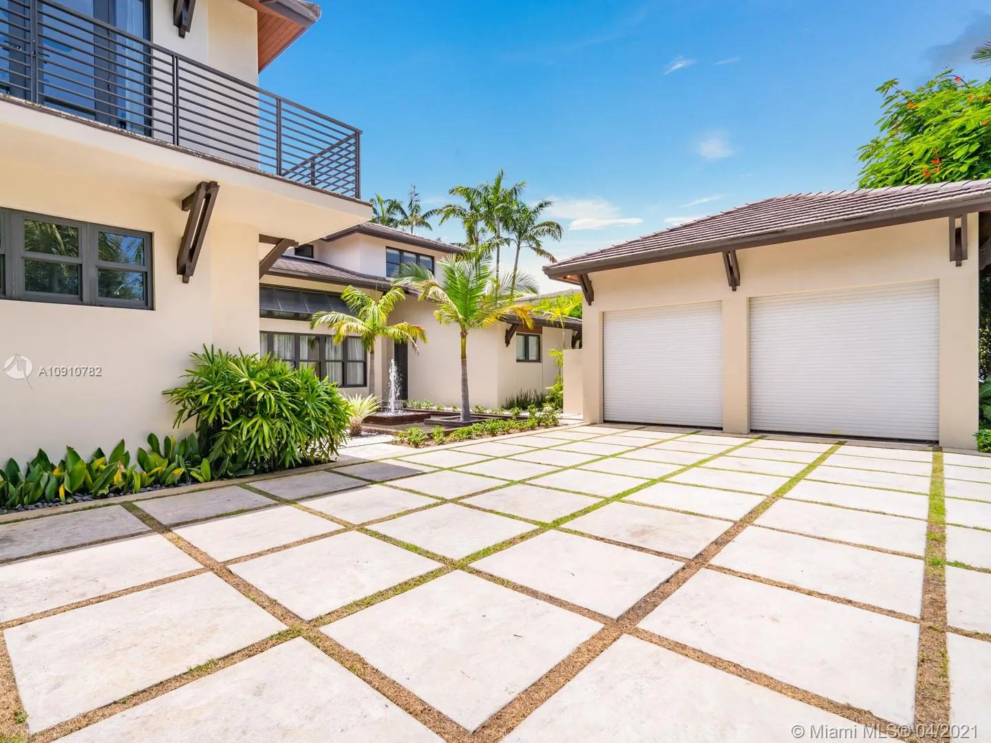 4241 Palm Ln, Miami FL 33137