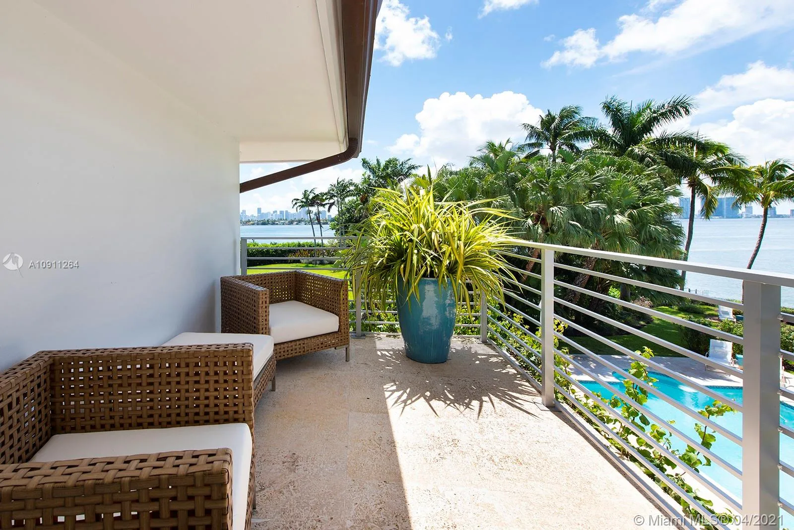 8 bedroom 9 bath for sale at 1649 W 22nd St, Miami Beach FL 33140