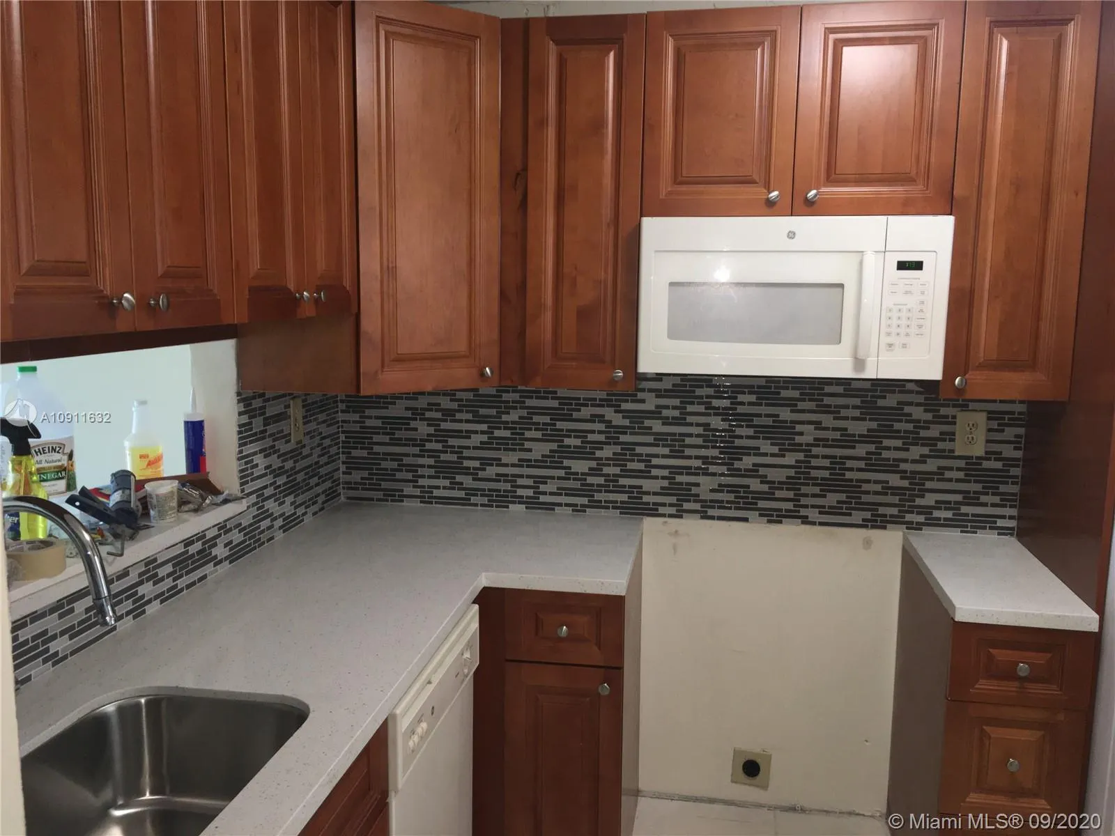 3396 Foxcroft Rd # 308, Miramar FL 33025