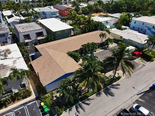 333 Palm St, Hollywood FL 33019