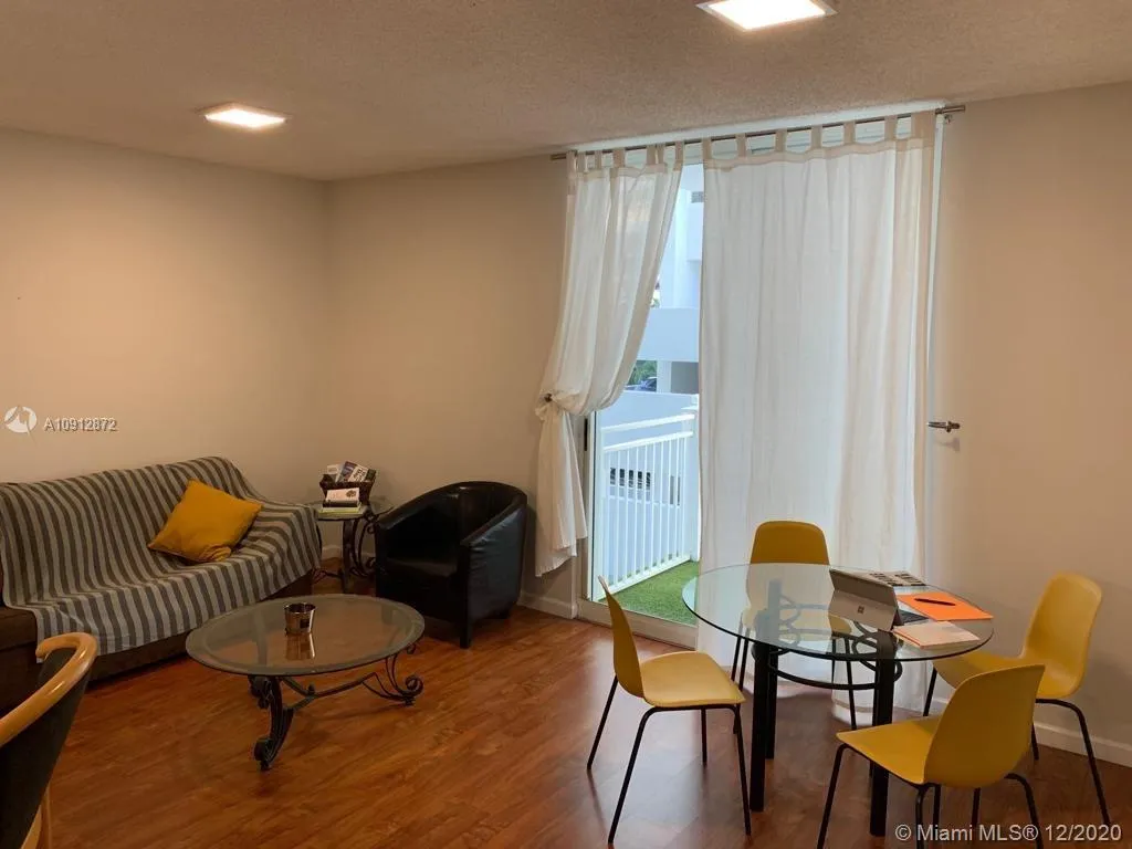 185 SE 14th Ter # 801, Miami FL 33131