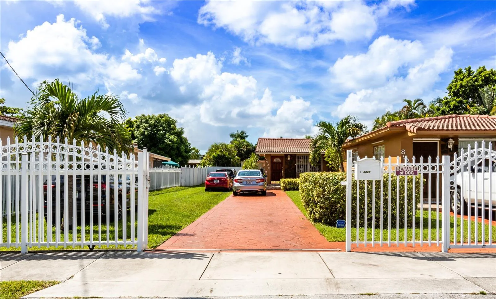 8820 SW 27th St, Miami FL 33165