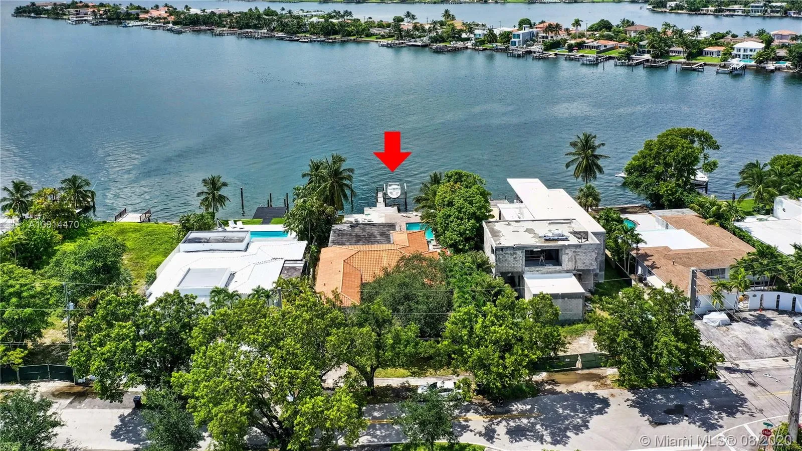 1205 N Biscayne Point Rd, Miami Beach FL 33141