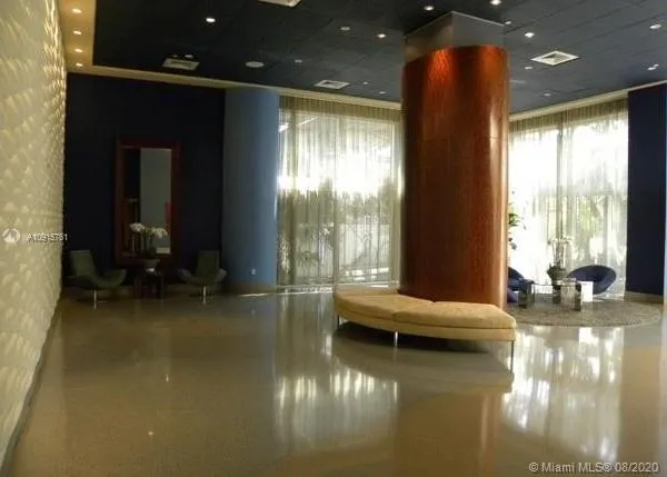 6365 Collins Ave # 1508, Miami Beach FL 33141
