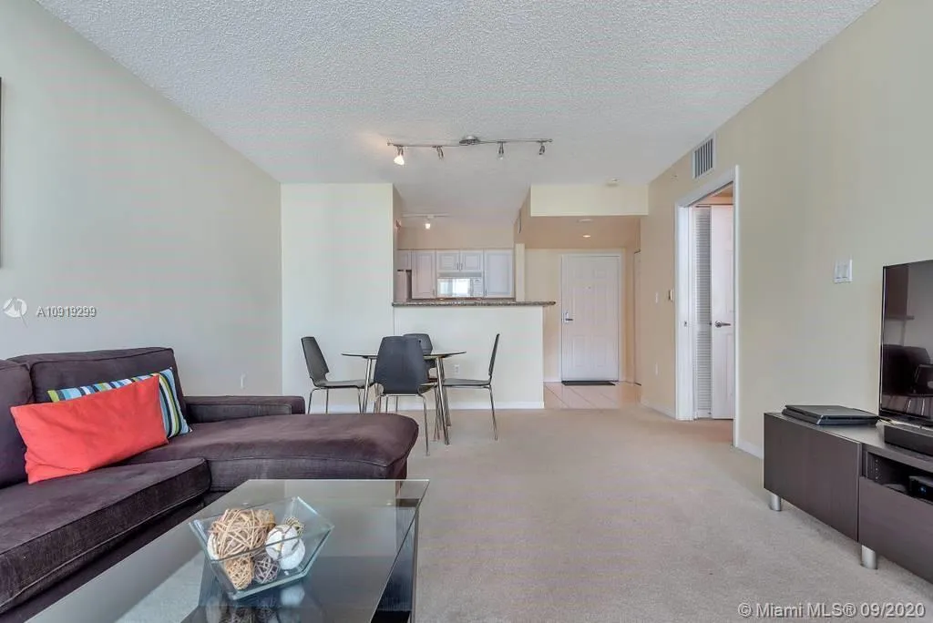 1155 Brickell Bay Dr # 2005, Miami FL 33131