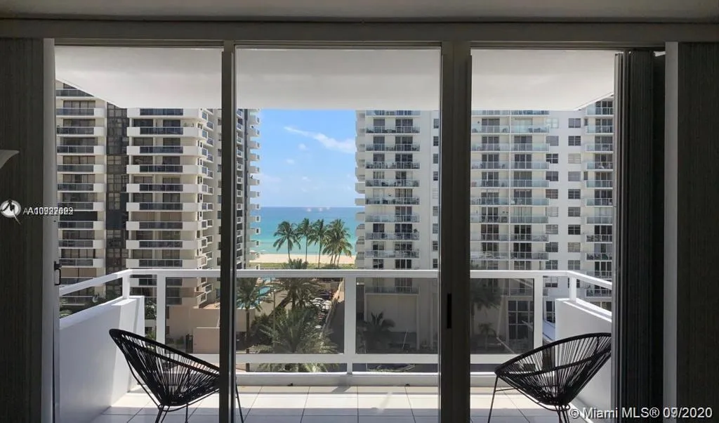 5700 Collins Ave # 8B, Miami Beach FL 33140