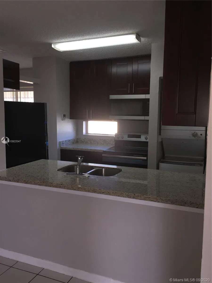 15645 SW 74th Cir Dr # 5, Miami FL 33193