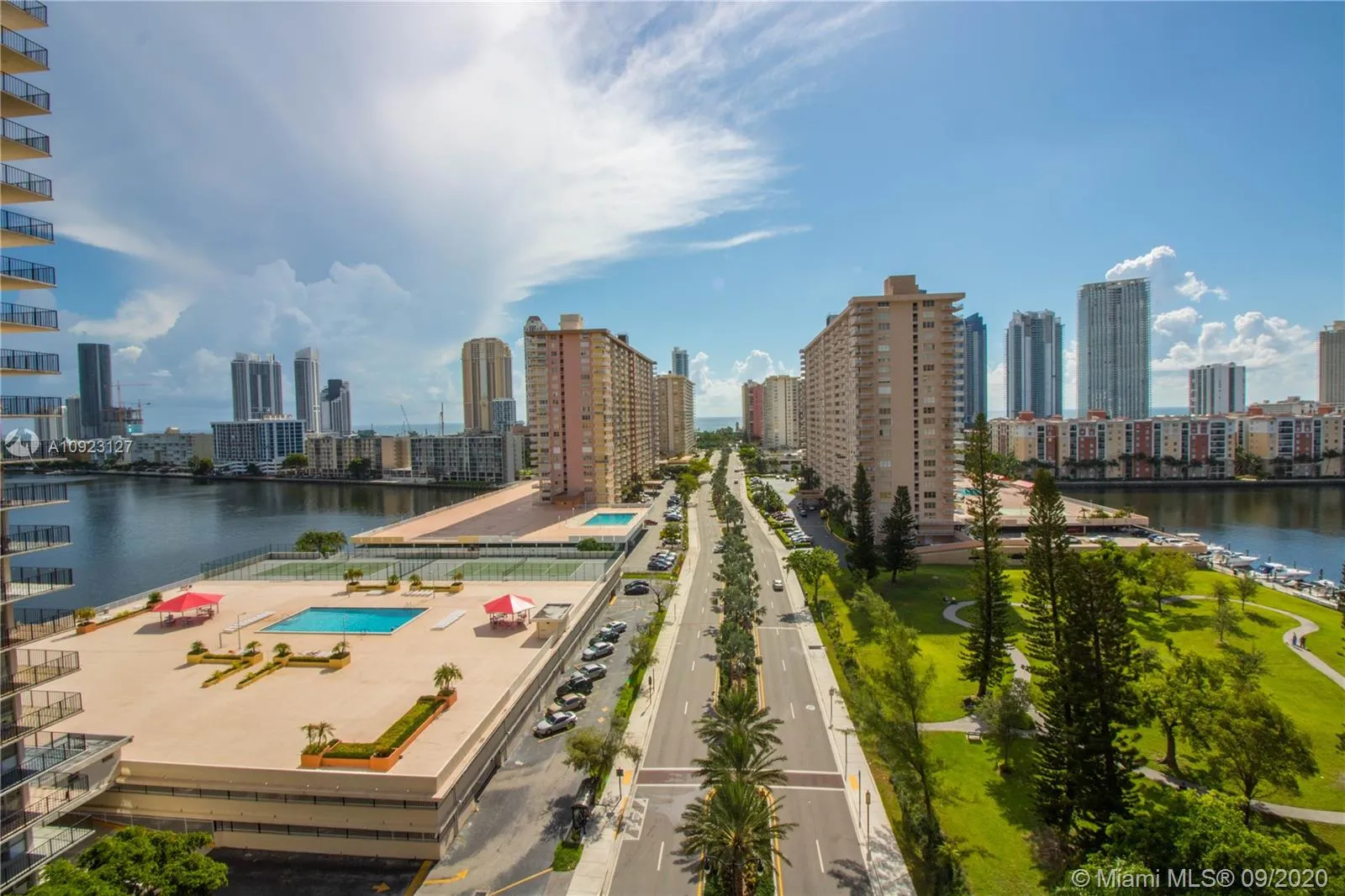 290 174th St # 1410, Sunny Isles Beach FL 33160