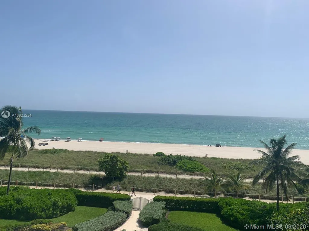 1 bedroom 2 bath for sale at 9455 Collins Ave # 6, Surfside FL 33154