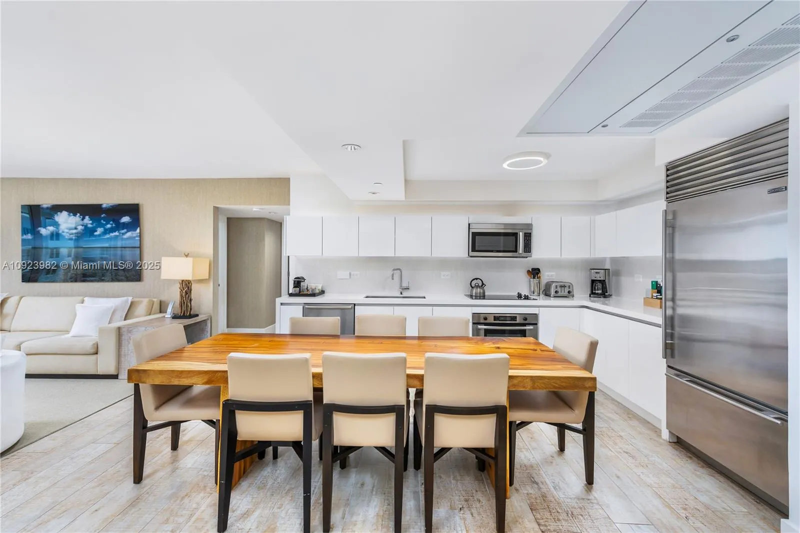 102 24th St # 1544, Miami Beach FL 33139