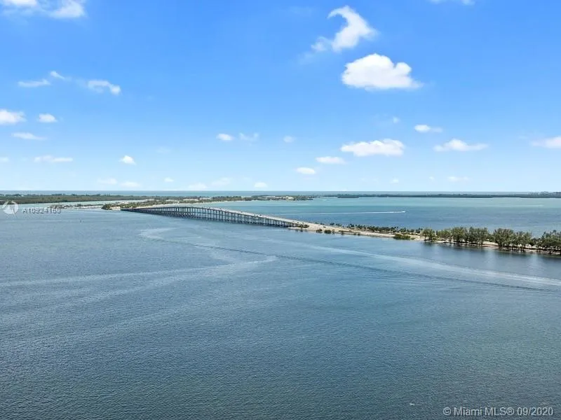 2 bedroom 2 bath for sale at 2127 Brickell Ave # 2804, Miami FL 33129