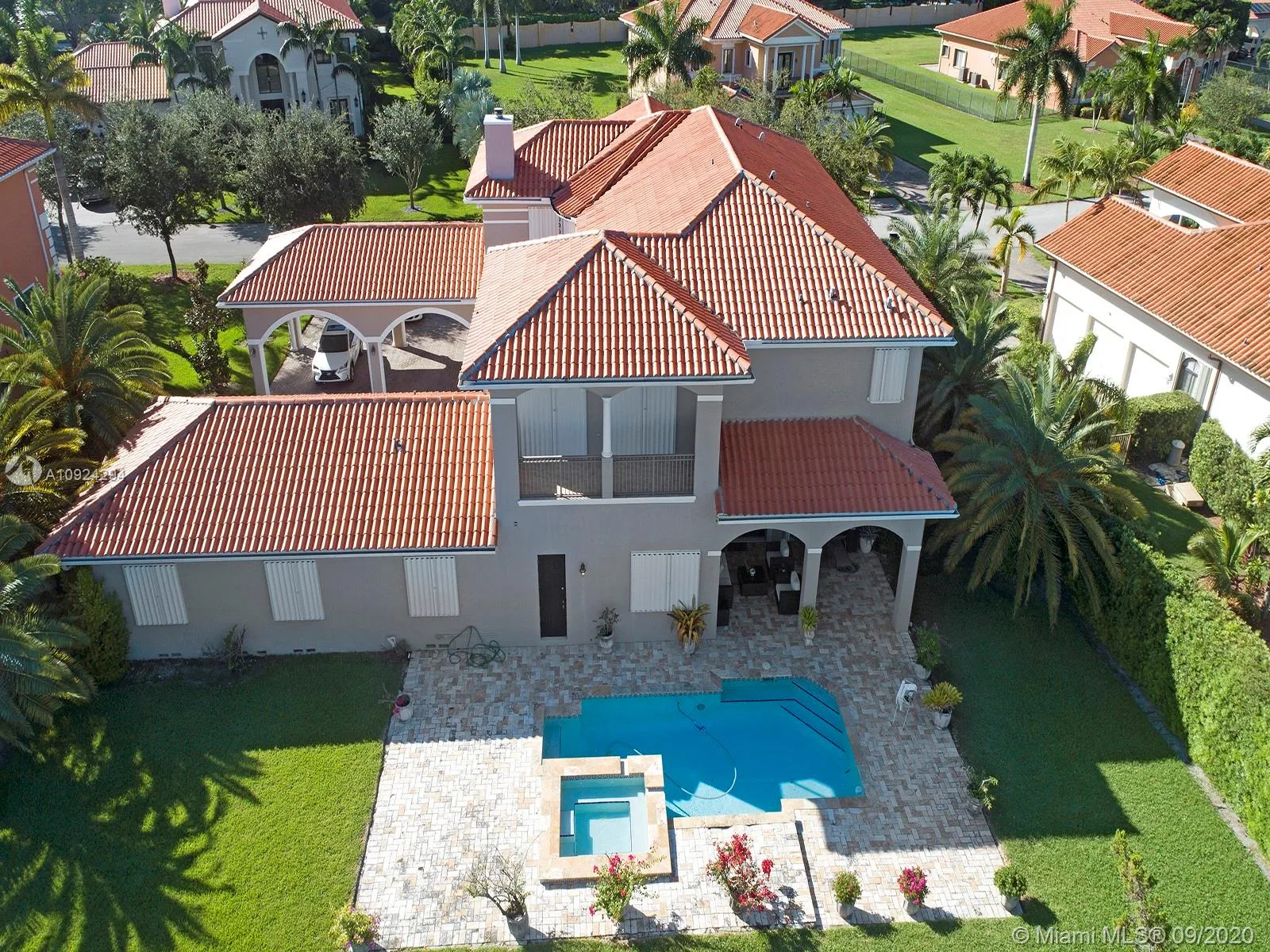 19209 SW 80th Ct, Cutler Bay FL 33157