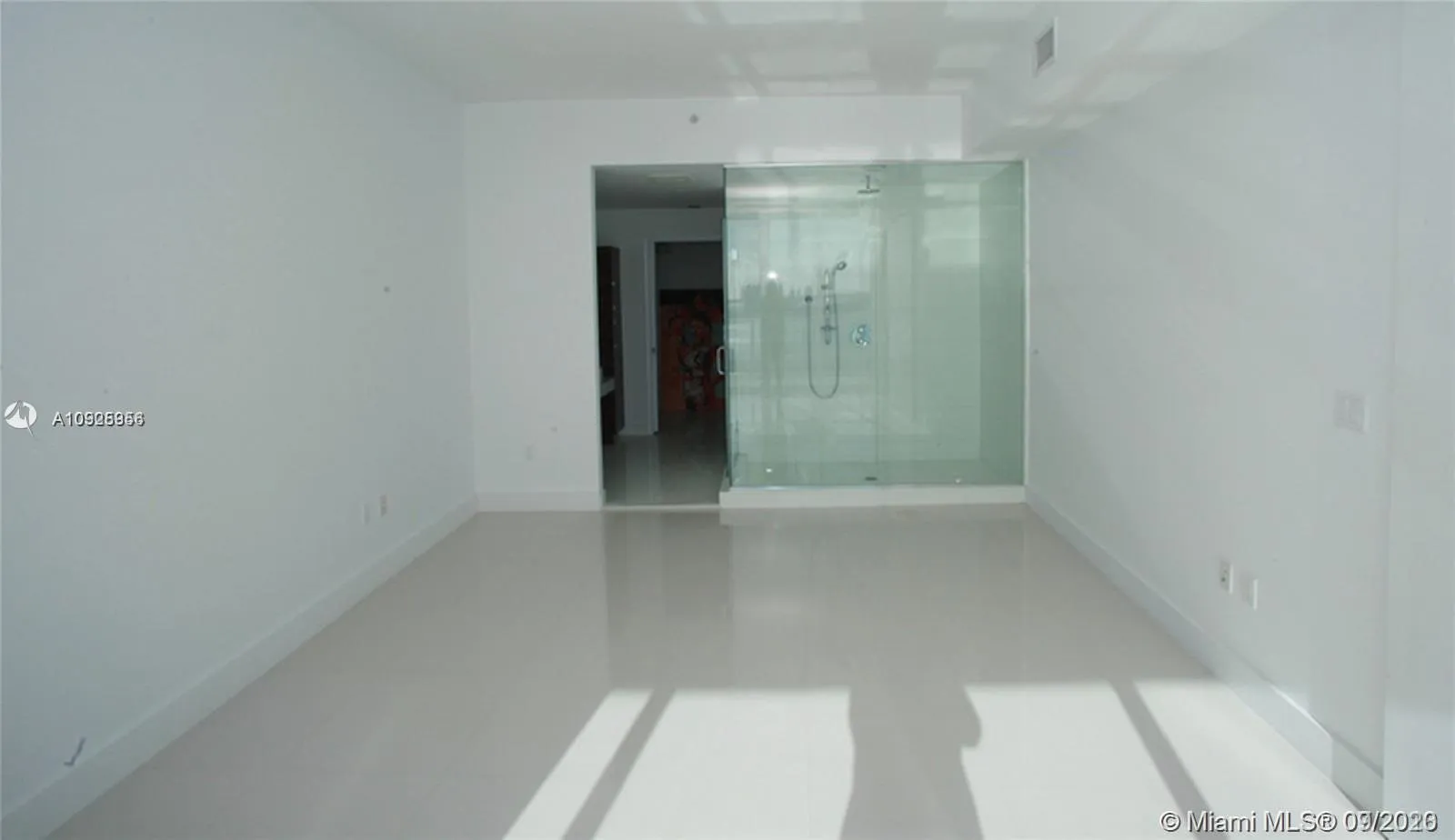 2020 N Bayshore Dr # 1705, Miami FL 33137