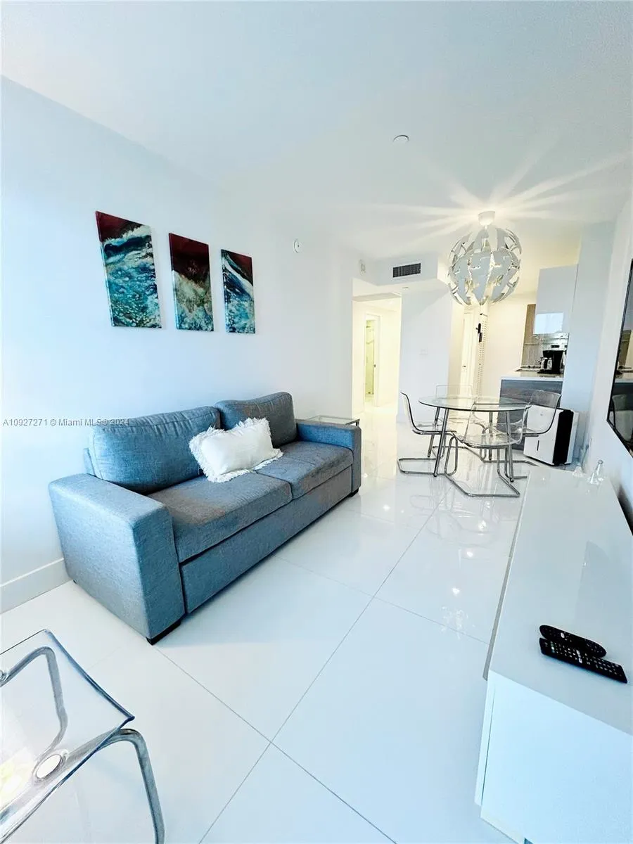 100 Lincoln Rd # 1645, Miami Beach FL 33139