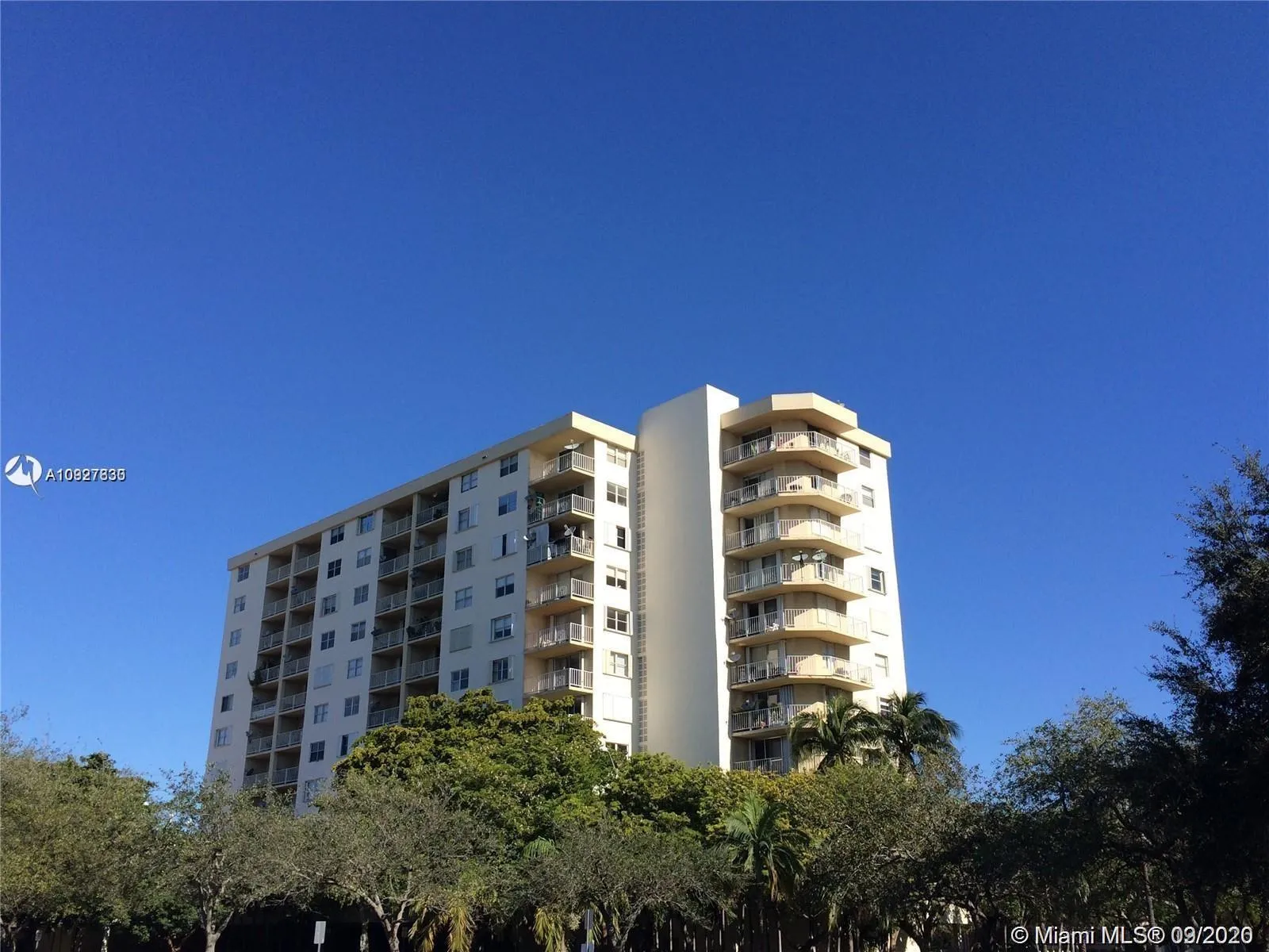 6900 Bay Dr # 11L, Miami Beach FL 33141
