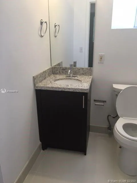 1025 SW 7th Ave # 6, Miami FL 33130