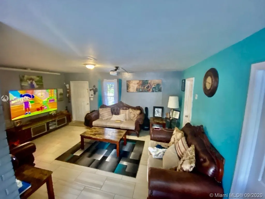 7821 Normandy St, Miramar FL 33023