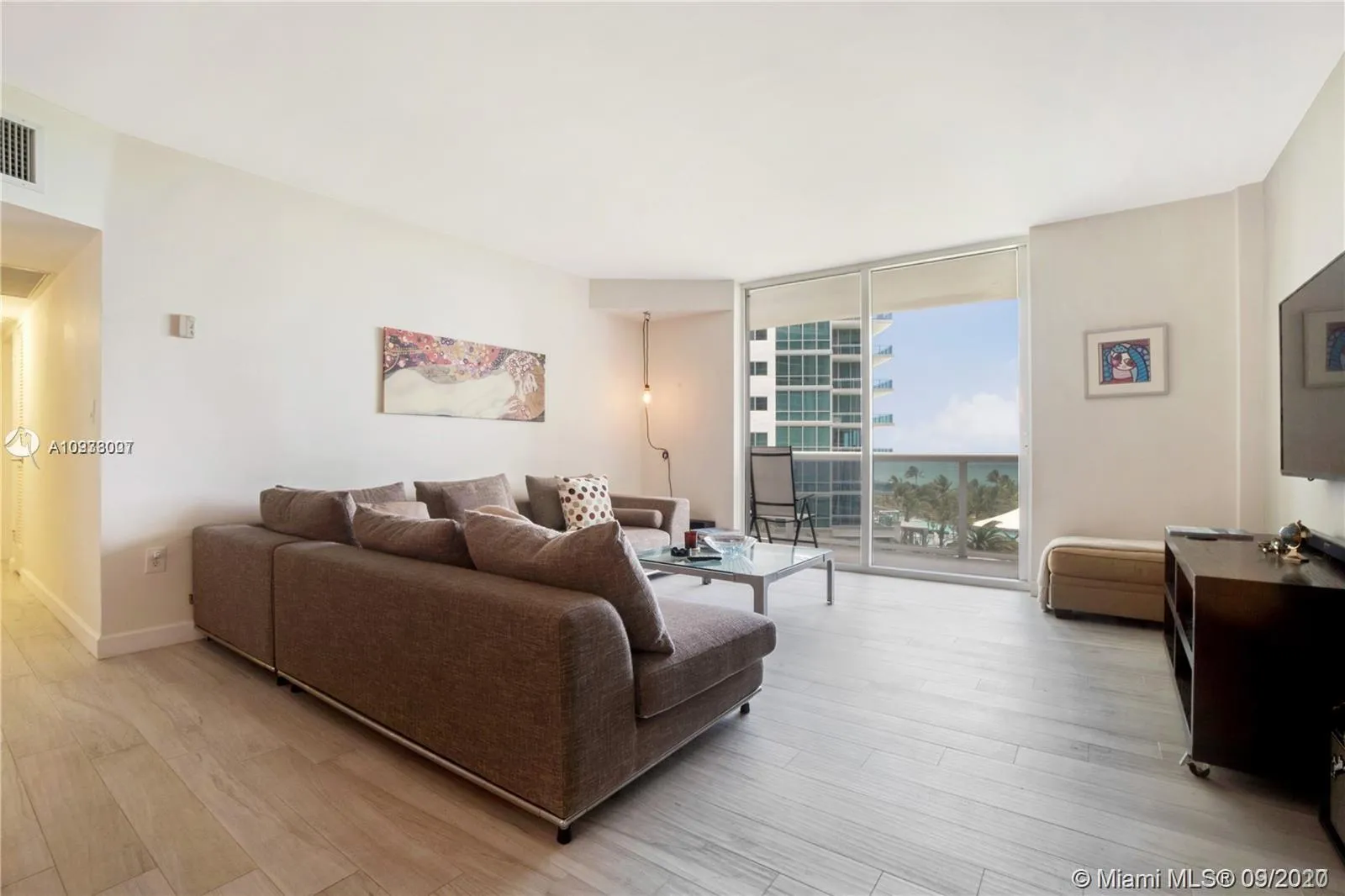 10275 Collins Ave # 634, Bal Harbour FL 33154