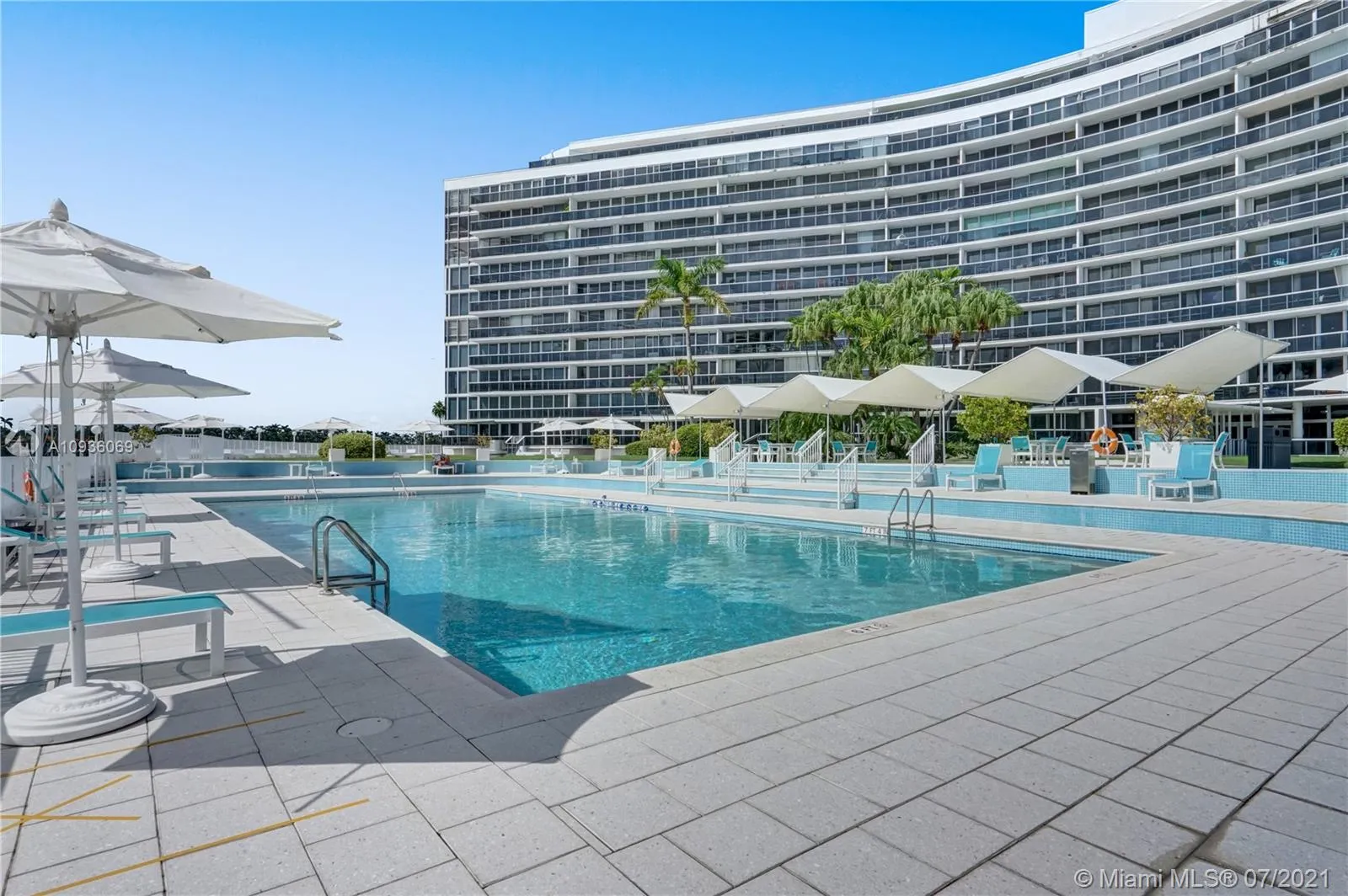 900 Bay Dr # 122, Miami Beach FL 33141