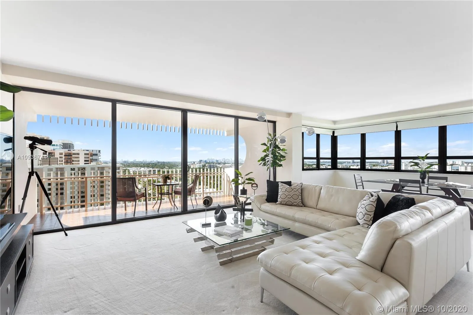 3 bedroom 2 bath for sale at 10205 Collins Ave # 1601, Bal Harbour FL 33154