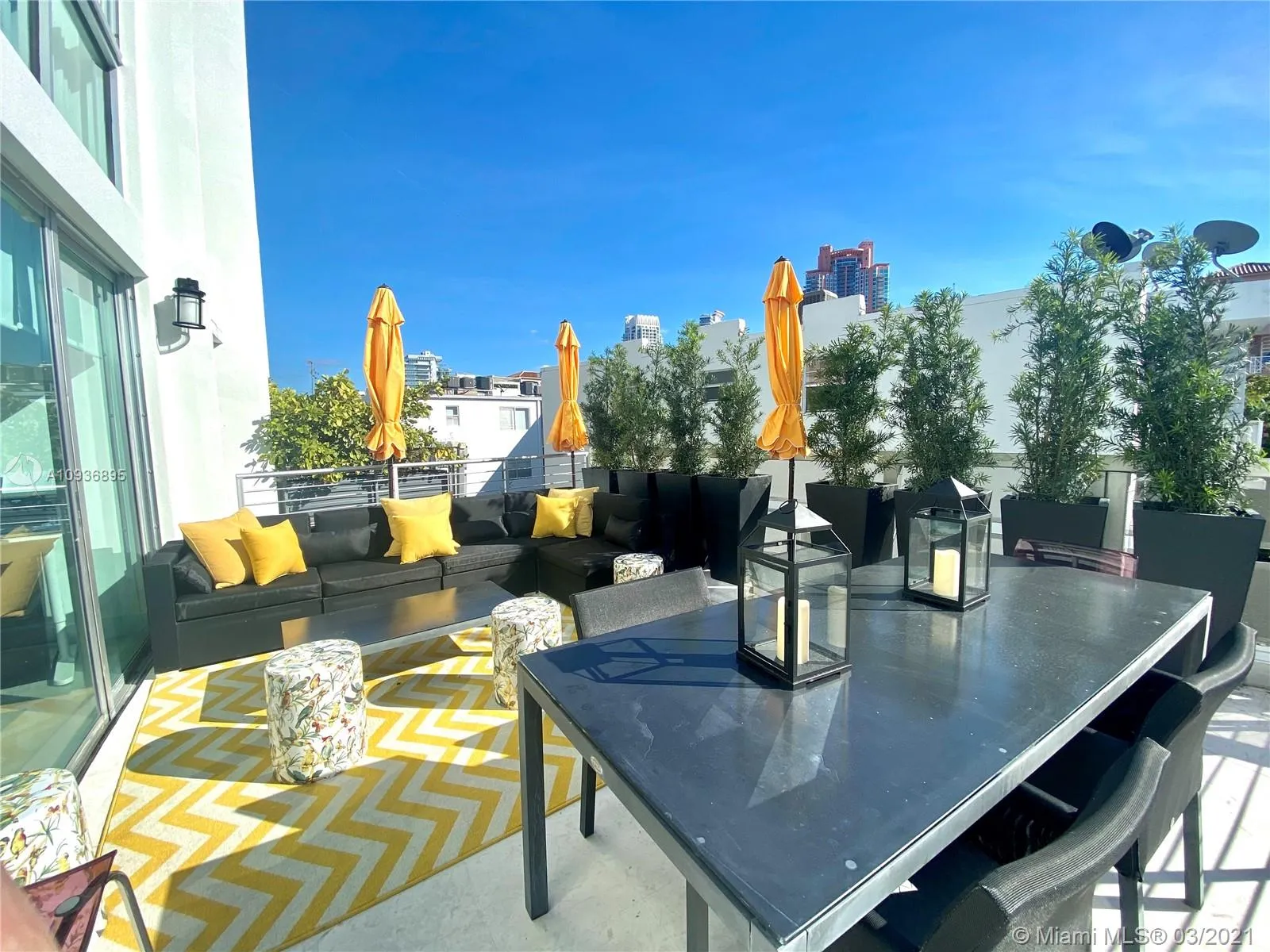 2 bedroom 2 bath for sale at 221 Jefferson Ave # 10, Miami Beach FL 33139