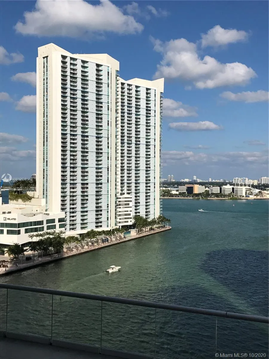 1 bedroom 1 bath for sale at 335 S Biscayne Blvd # 3610, Miami FL 33131