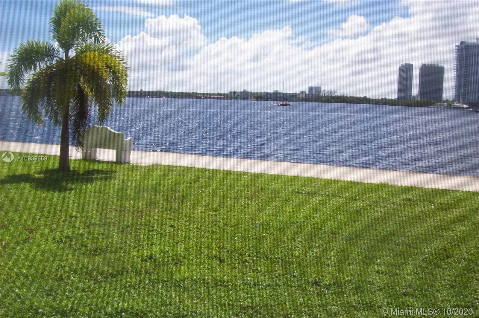 1 bedroom 1 bath for sale at 2920 Point East Dr # N111, Aventura FL 33160