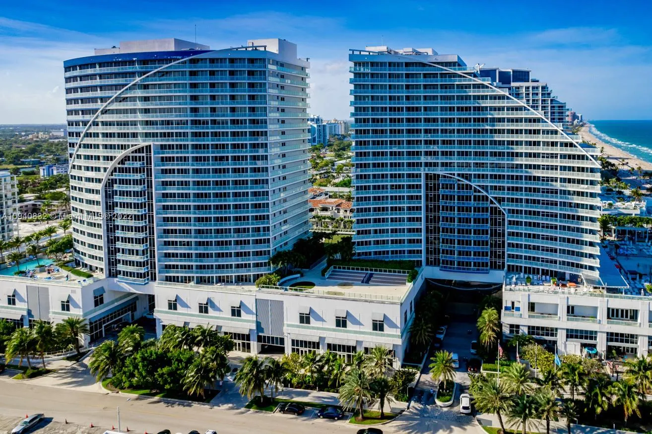 2 bedroom 2 bath for sale at 3101 Bayshore Dr # 1402, Fort Lauderdale FL 33304