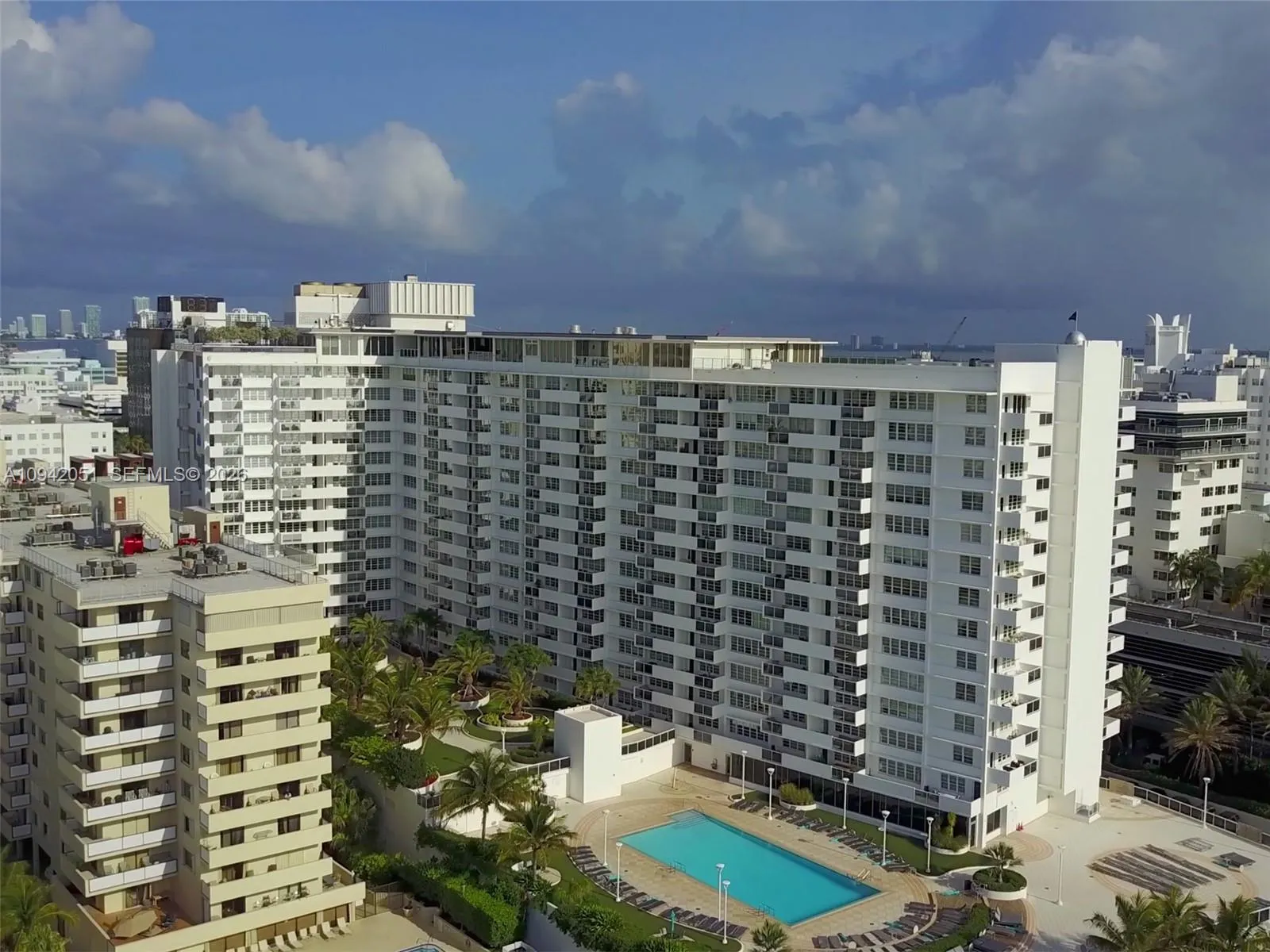 1 bath for rent at 100 Lincoln Rd # 716, Miami Beach FL 33139
