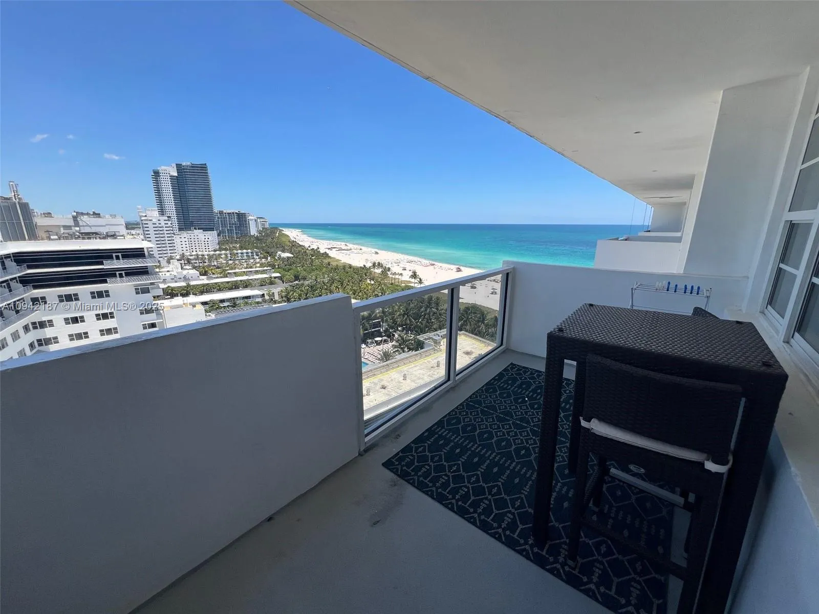 100 Lincoln Rd # 1637, Miami Beach FL 33139