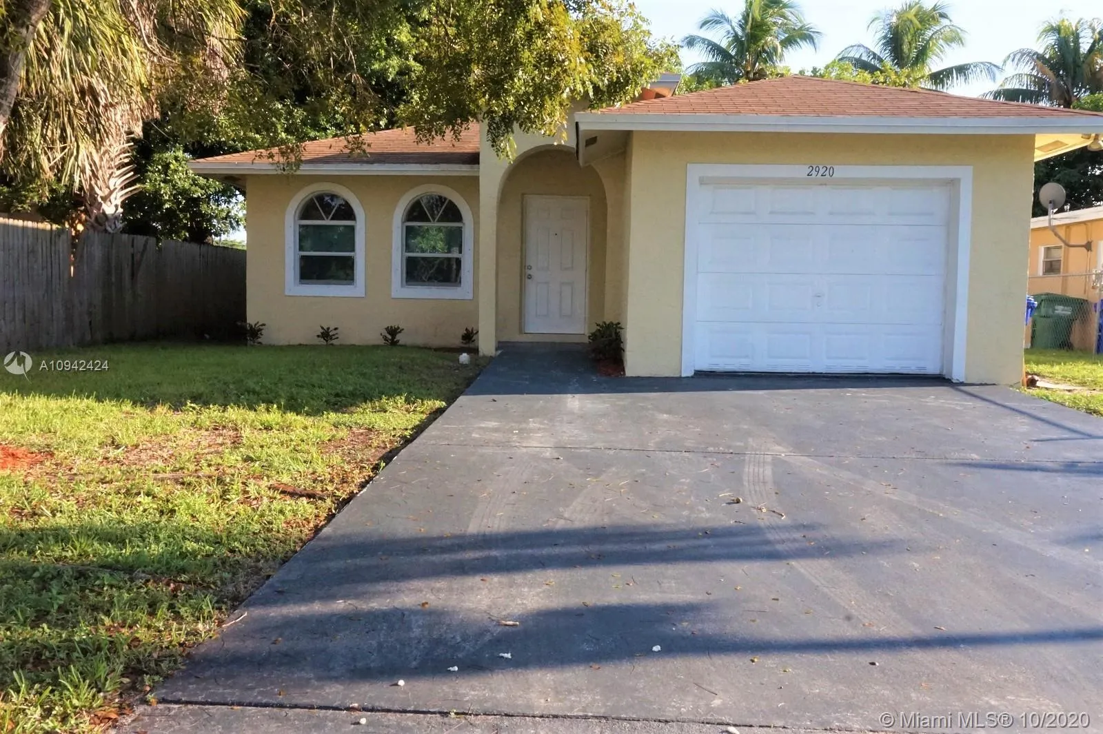 2920 NW 8th St, Fort Lauderdale FL 33311