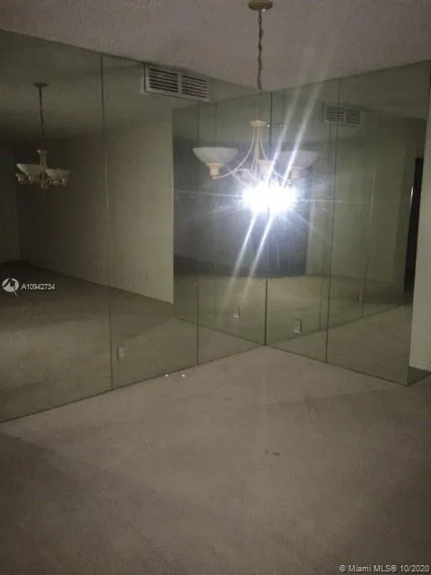 2500 Parkview Dr # 618, Hallandale Beach FL 33009
