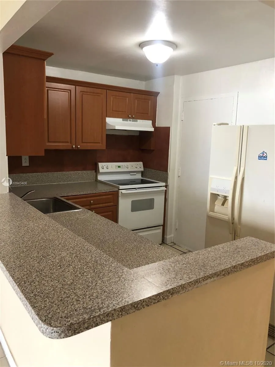 9143 SW 77th Ave # B802, Miami FL 33156