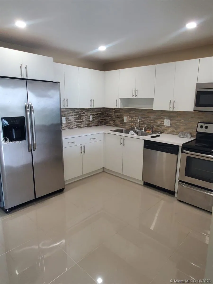 2 bedroom 2 bath for sale at 13499 Biscayne Blvd # 805, North Miami FL 33181