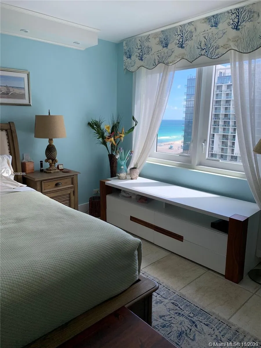 2301 Collins Ave # 1502, Miami Beach FL 33139