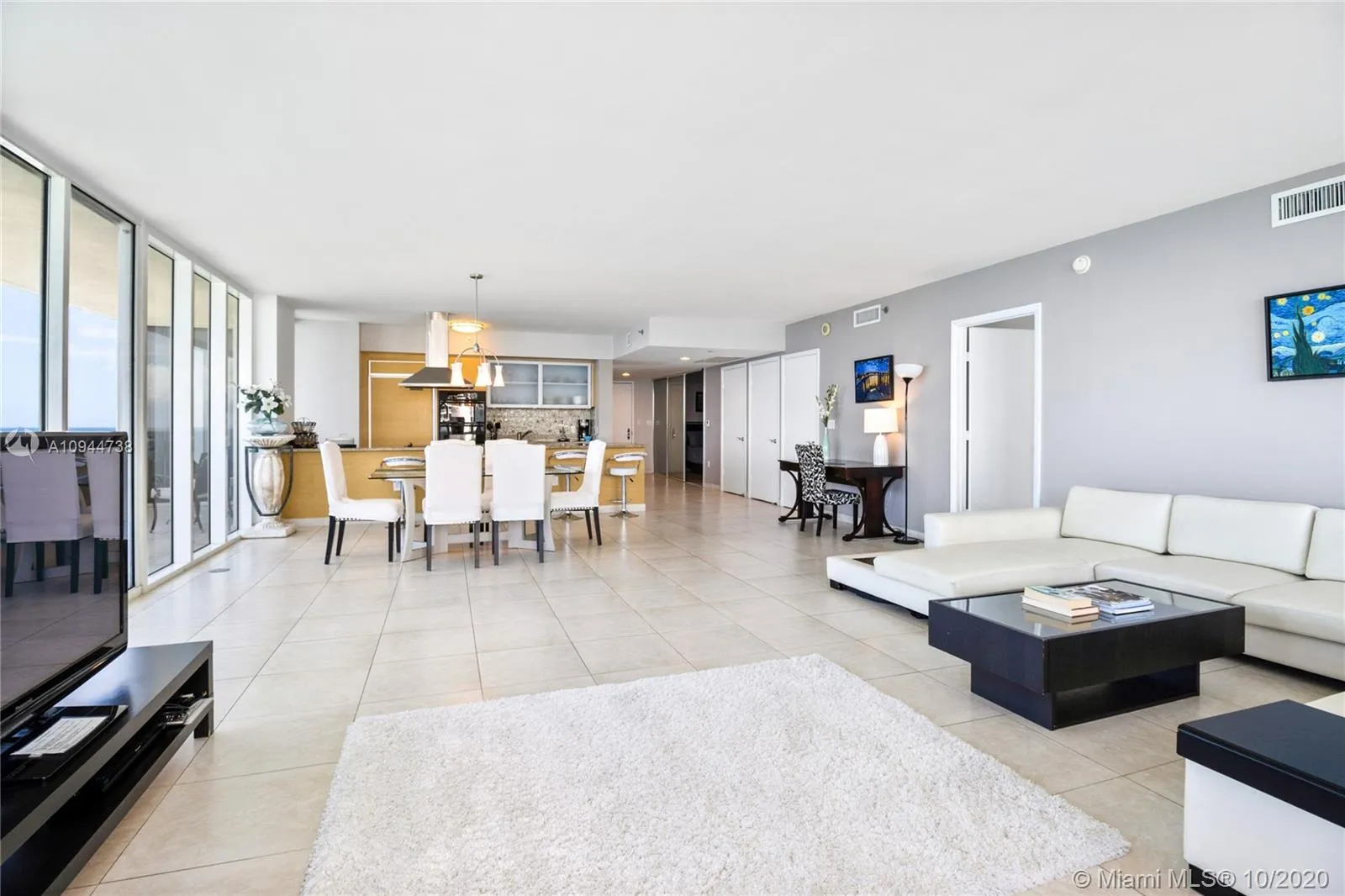 1830 S Ocean Dr # 1501, Hallandale Beach FL 33009