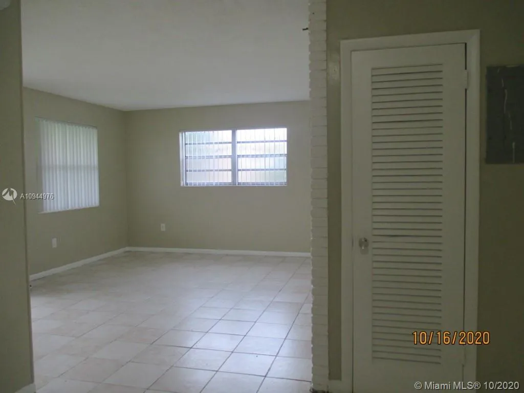 14990 NE 5th Ct # 4, Miami FL 33161