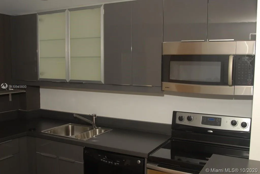 16851 NE 23rd Ave # 614, North Miami Beach FL 33160